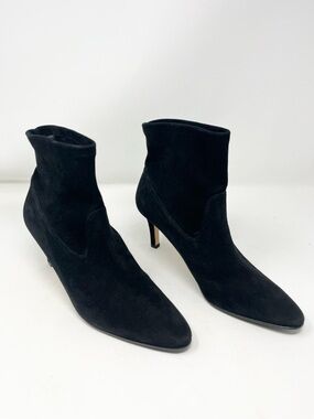 Manolo Blahnik Suede Ankle Boot Black Mid heel Almond Toe Size 41 EU Pull On
